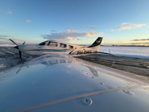 Piper Archer III DLX