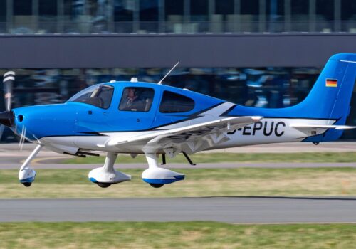 Cirrus SR20